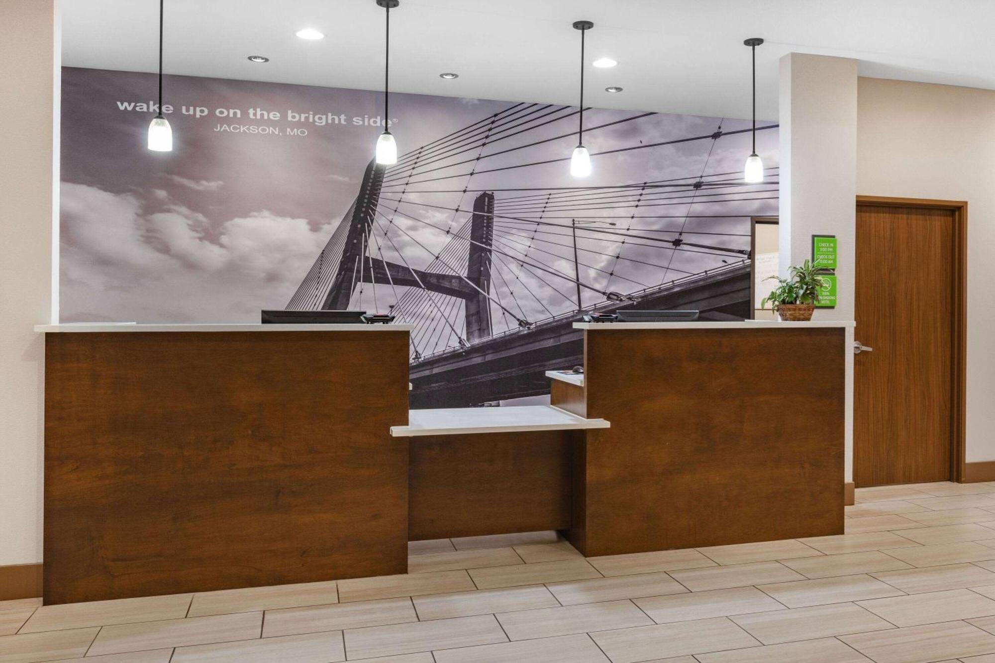 La Quinta Inn & Suites By Wyndham Jackson-Cape Girardeau Exterior foto